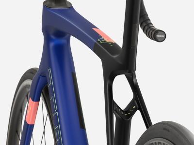 Trek Madone SL 5 S Matte Cobalt Blue/Trek Black/Living Produktbild 3