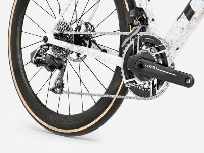 Trek Domane SLR 9 AXS ML Mother of Pearl/Silver Marble Produktbild 4