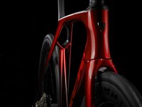 Trek Madone SLR 6 62 Metallic Red Smoke to Red Carbon S